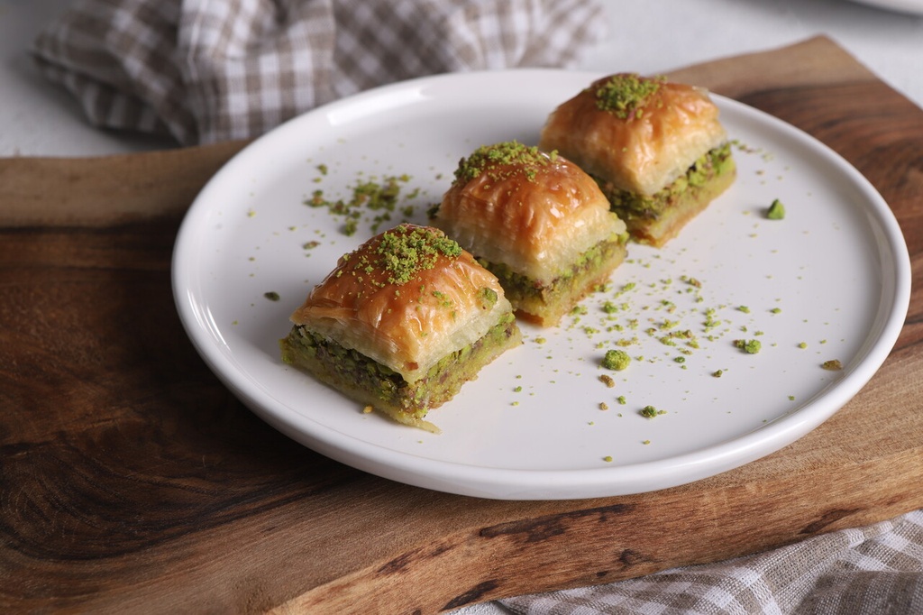 Baklava with Pistachios (Fistikli Baklava) 210 gr