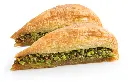 Triangle baklava with pistachios - Fıstıklı havuç dilimi.webp