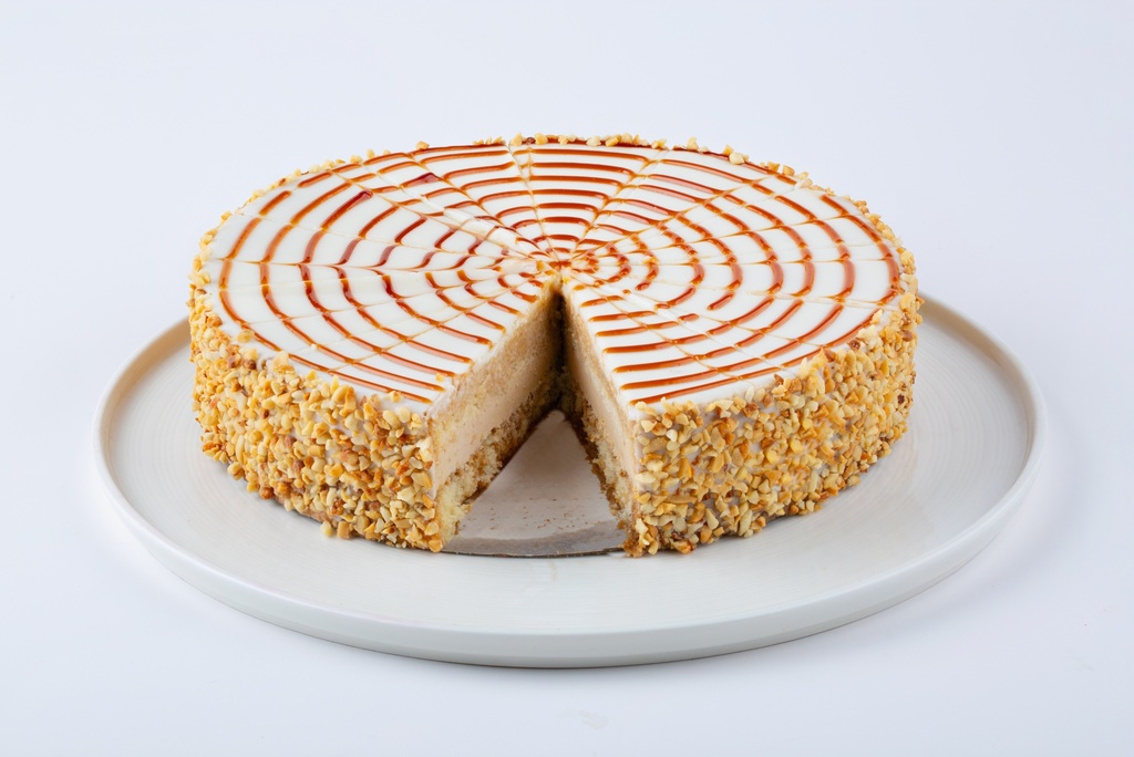 LAMOUR Latte Whole Cake 12 Slices 1600 gr